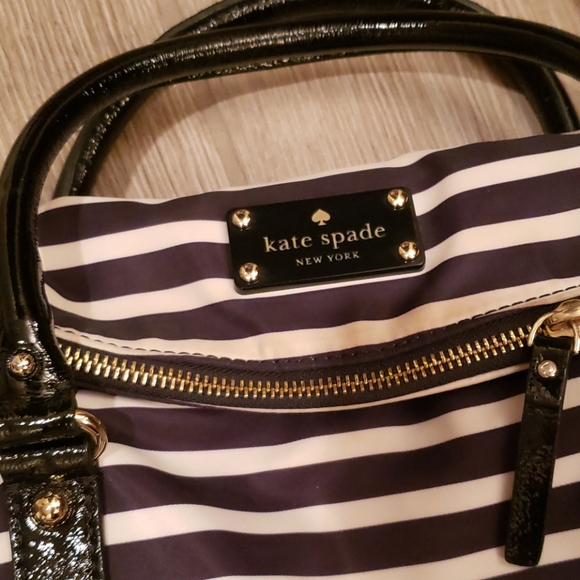 Kate Spade Black & White Stripe Crossbody - Picture 3 of 6